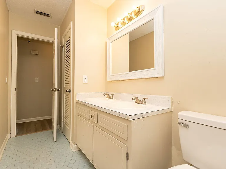 3973 Teakwood Dr #3973 — Photo 10