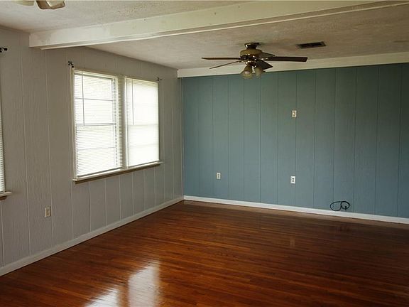 2nd image of 628 Marino Dr