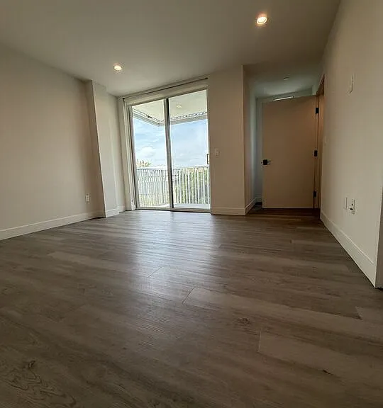 132 Rosemont Ave #301 — Photo 15