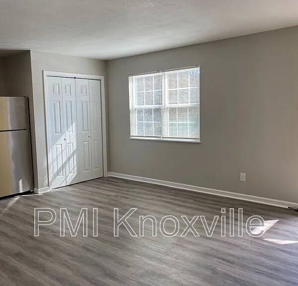 123 Ingersoll Ave #11 — Photo 5