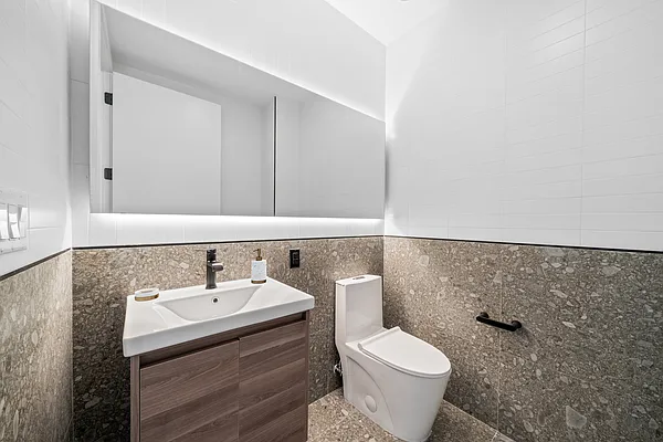 Rented by Vector New York, LLC | media 6