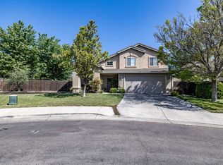 1624 Tulip Ct, Los Banos, CA 93635