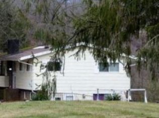 137 A O Buckles Rd, Elizabethton, TN 37643
