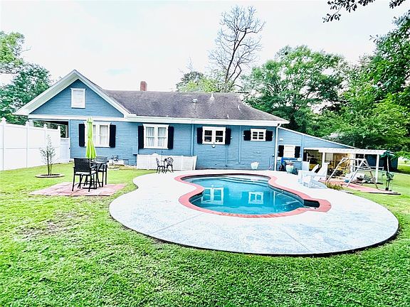 3rd image of 1009 N Beatty Avenue