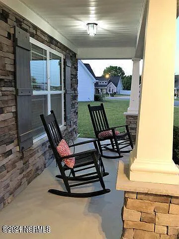 3 bed, 2.0 bath, $2,000 — Photo 3