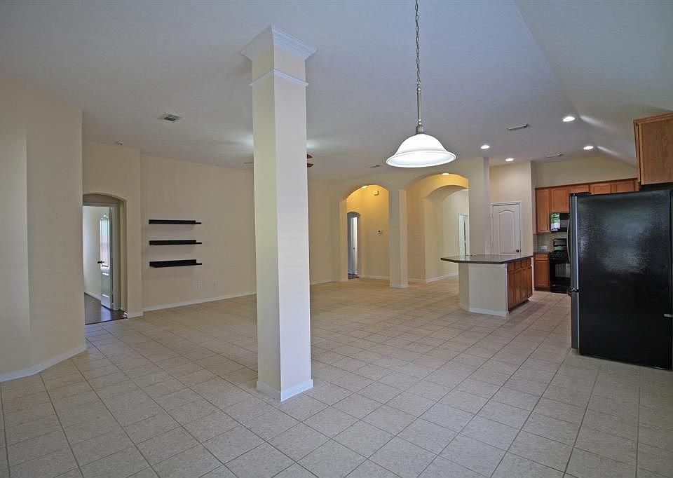 1st image of 3918 E Auden Cir