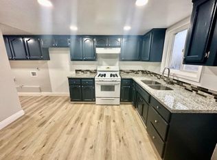 2912 Wilson Rd #B, Bakersfield, CA 93304