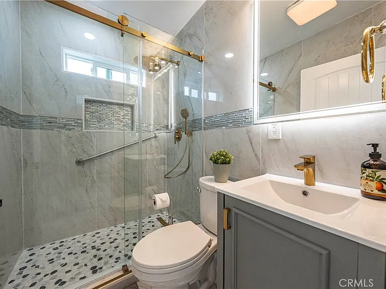 12943 Bess Ave — Photo 22