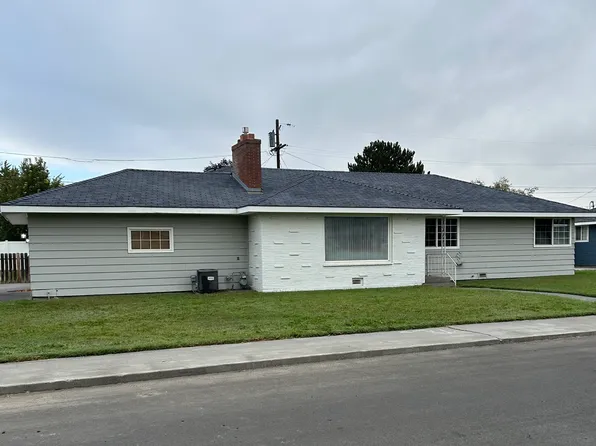 820 W Juniper Ave, Hermiston, OR 97838