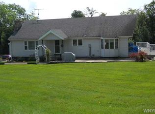 6691 Brown Hill Rd, Boston, NY 14025