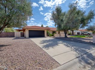 11049 N 45th Way, Phoenix, AZ 85028