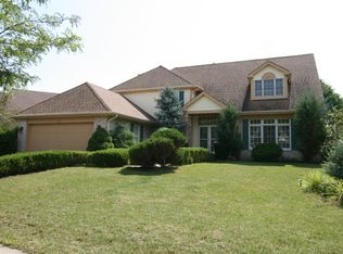 13 Brompton Ct, Bolingbrook, IL 60440