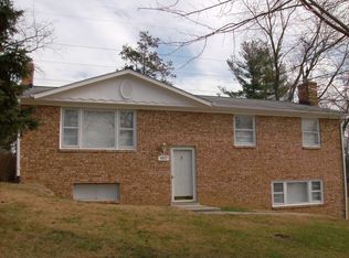 9512 Tiberias Dr, Upper Marlboro, MD 20772
