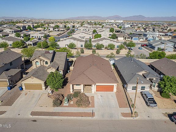 4th image of 4909 Adrian Campos St