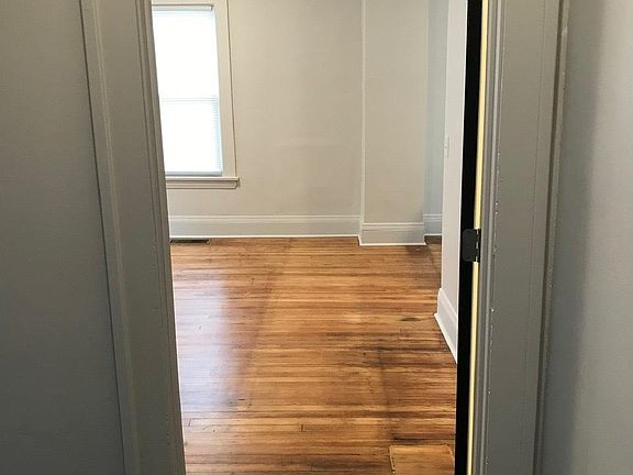 4th image of 18818 Sloane Ave APT 2