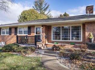 519 N Harrison St, Stoughton, WI 53589