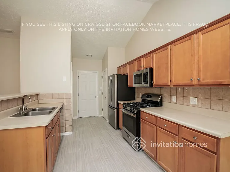 306 Remington Place Blvd — Photo 4