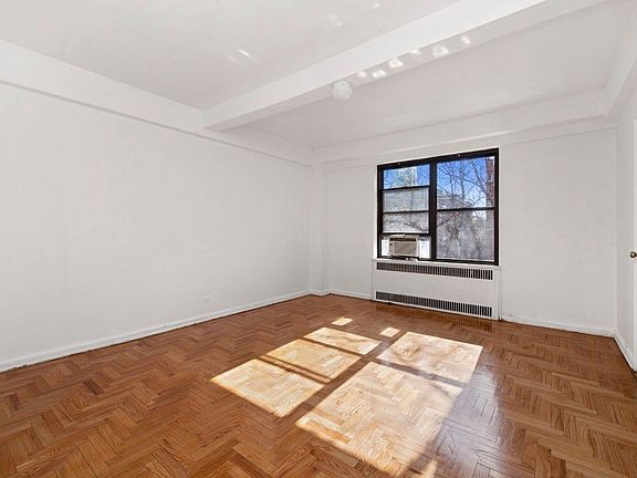 5th image of 60 Park Ter W APT A74