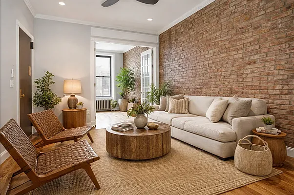 206 East 83rd Street #1S