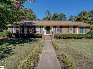 297 Londonberry Dr, Spartanburg, SC 29301