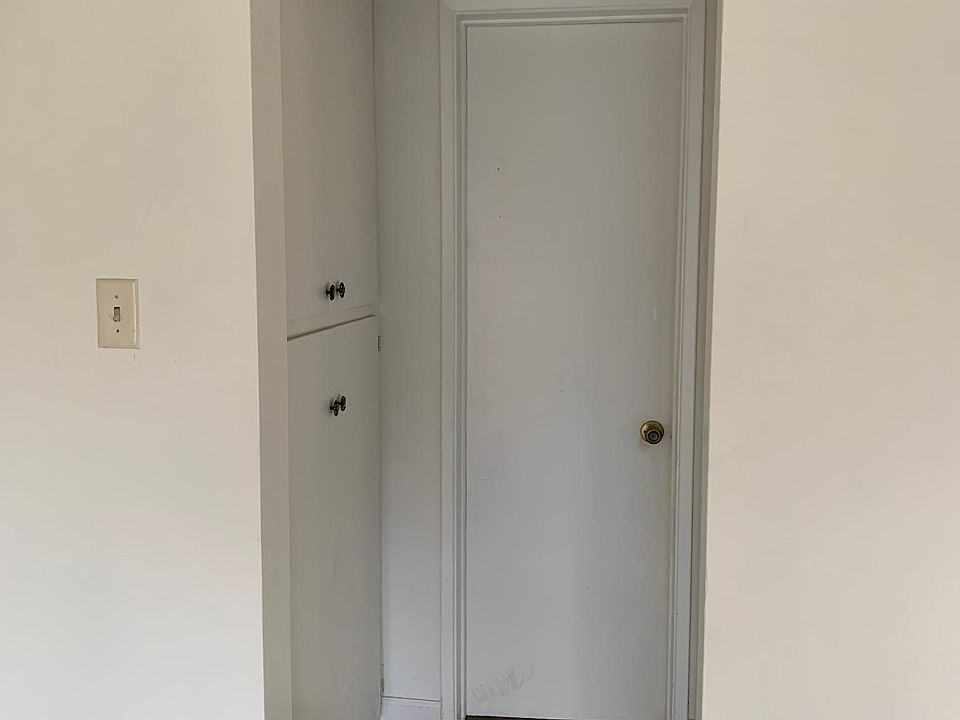 1st image of 420 La France Ave APT E