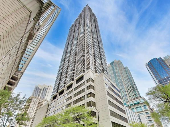 30 E Huron St APT 4007, Chicago, IL 60611 property photo