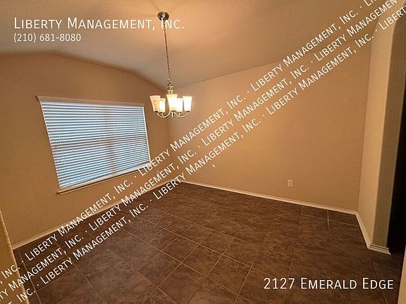 5th image of 2127 Emerald Edge