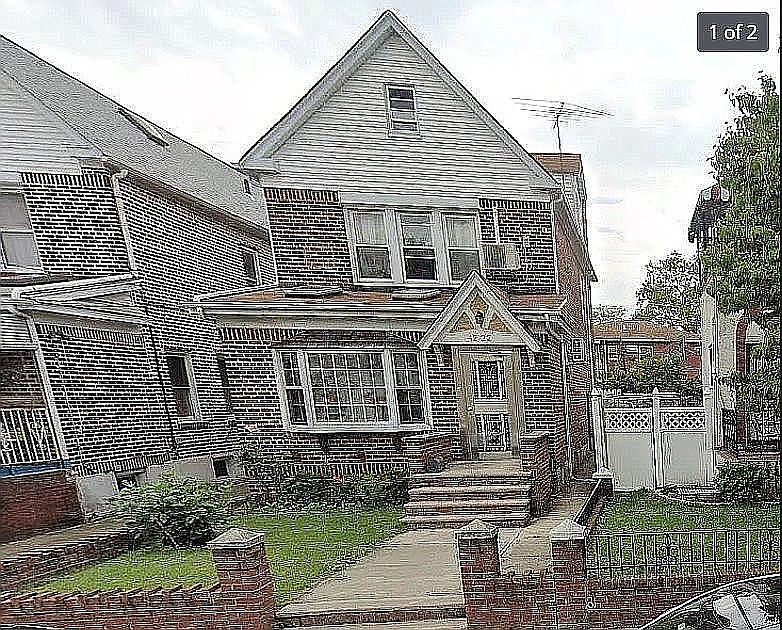 2nd image of 4222 189th St