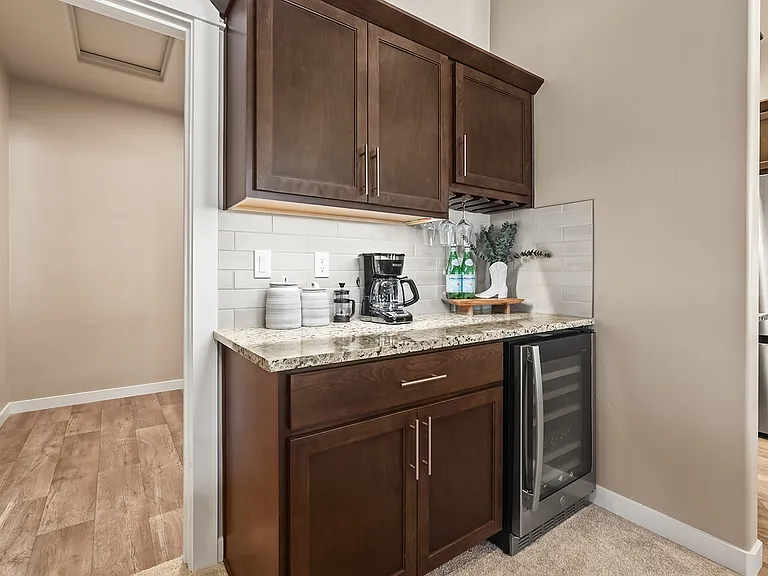 19081 Abington Ave — Photo 30