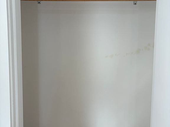 4th image of 51 Cottage St #8