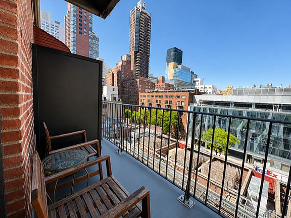 5th image of 329 E 63rd St APT 6D