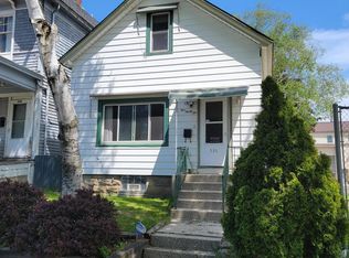 536 N 28th St, Milwaukee, WI 53208