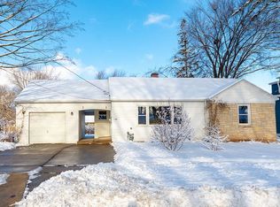 1169 McCormick St, Green Bay, WI 54301
