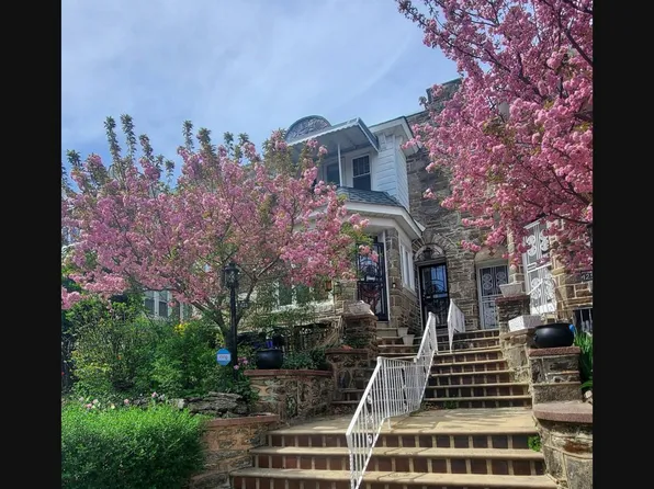 423 Vernon Rd, Philadelphia, PA 19119