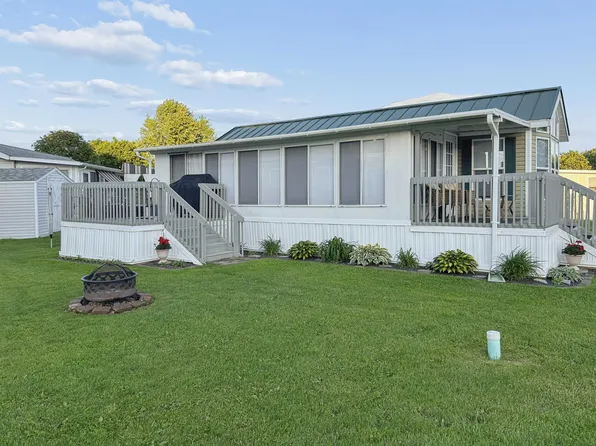 11 Eagle Lane, South Hero, VT 05486