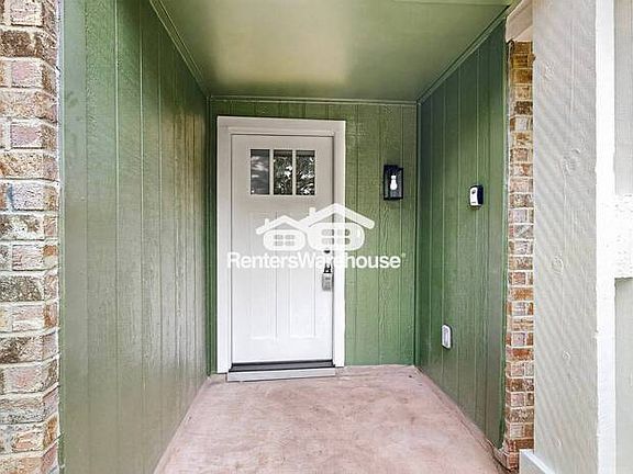 5th image of 1207 Creekwood Ct