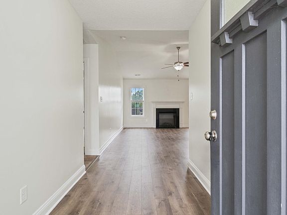 2nd image of 300 Topside Dr