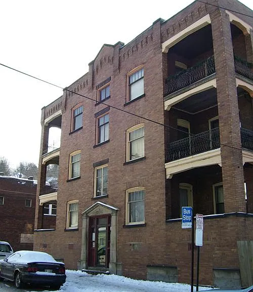1000 Rebecca Ave #4 — Photo 9