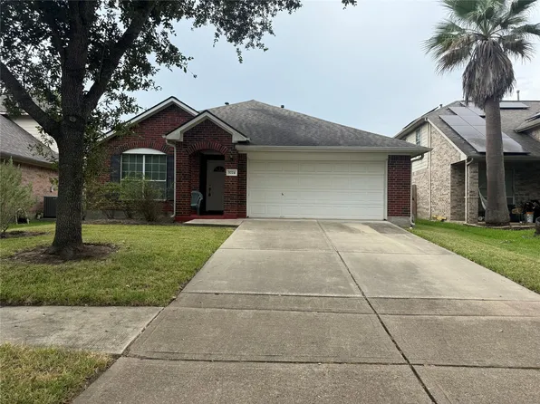 5724 Montclair Hill Ln, Rosharon, TX 77583