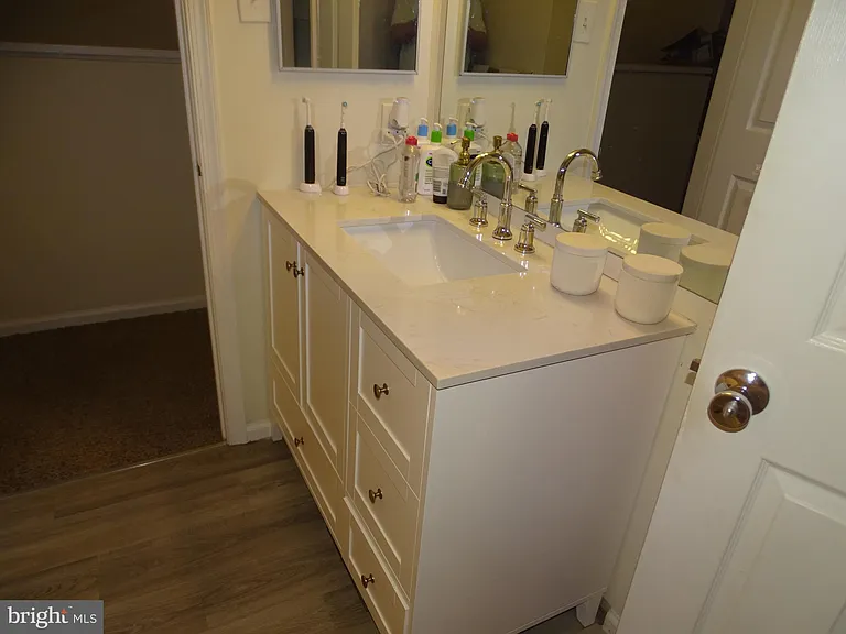 31 Plumly Way — Photo 10