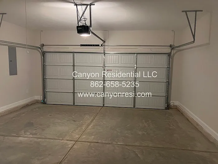 210 Pine Island Ave — Photo 21