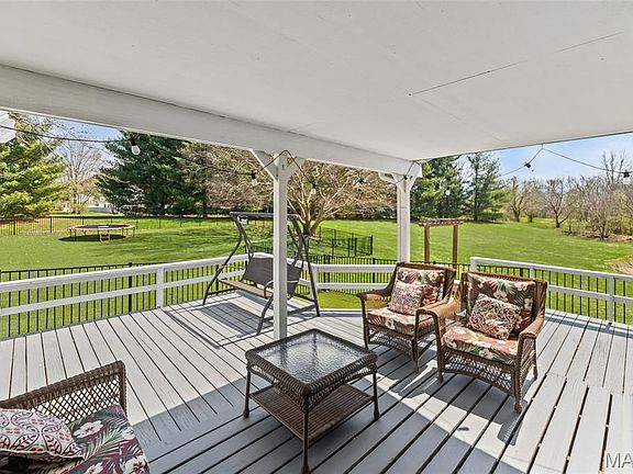 2nd image of 24 Bernhardt Rd