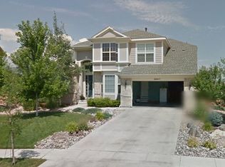 8641 Gladiola Cir, Arvada, CO 80005