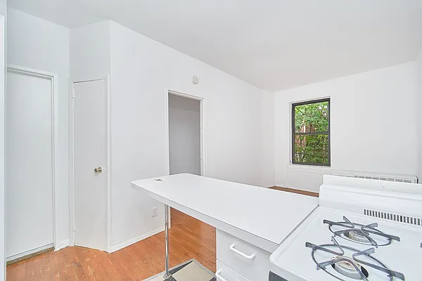 Rented by Living New York | media 5