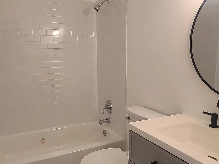 603 SW 75th St #102 — Photo 17