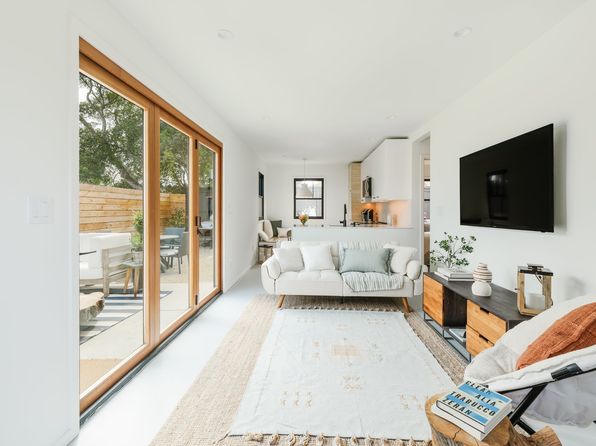 (undisclosed Address)