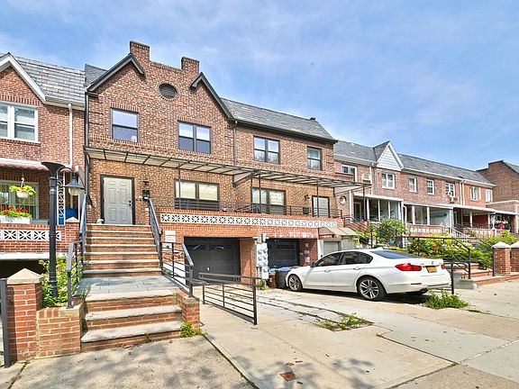 2nd image of 4840 42nd St