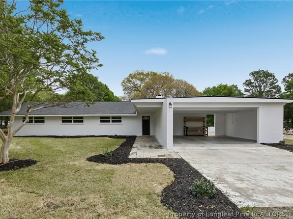 2663 Everitte St, Fayetteville, NC 28306