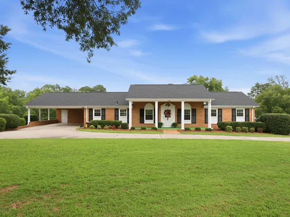 3103 Hillandale Dr, Sanford, NC 27332
