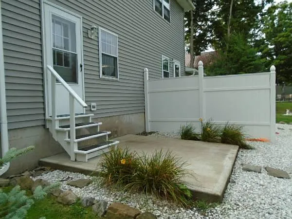 197 Utica St #B — Photo 16